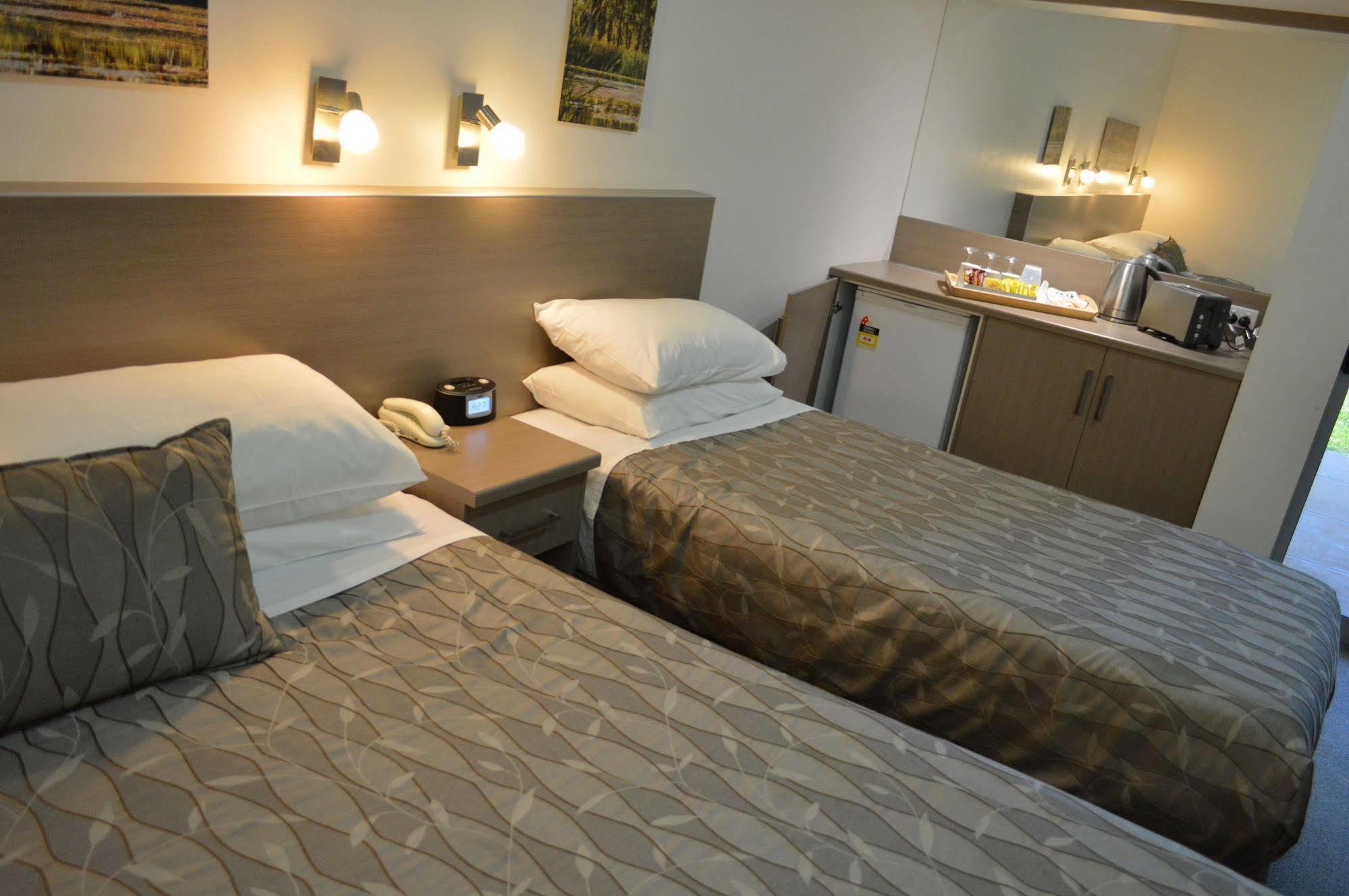 Loxton Community Hotel Motel Экстерьер фото